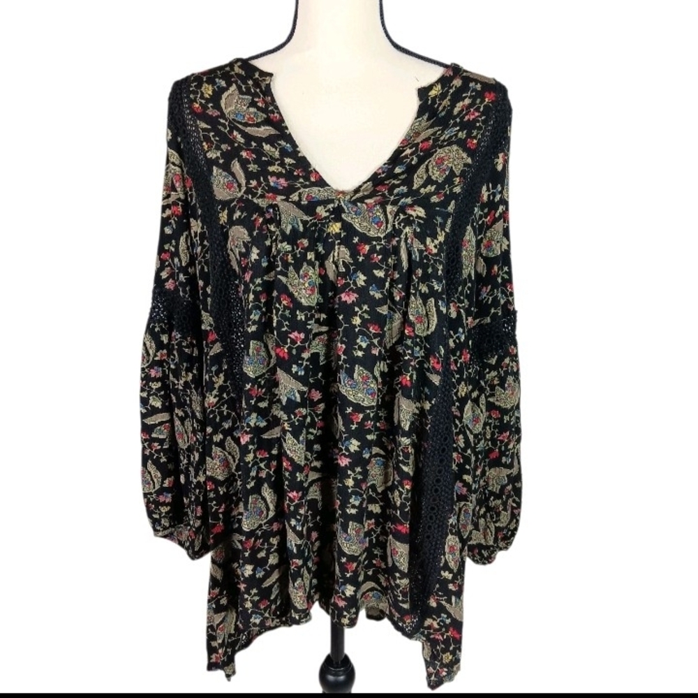 Glamour Farms Whimsigoth Crochet Black Floral Paisley V-Neck Blouse, XL